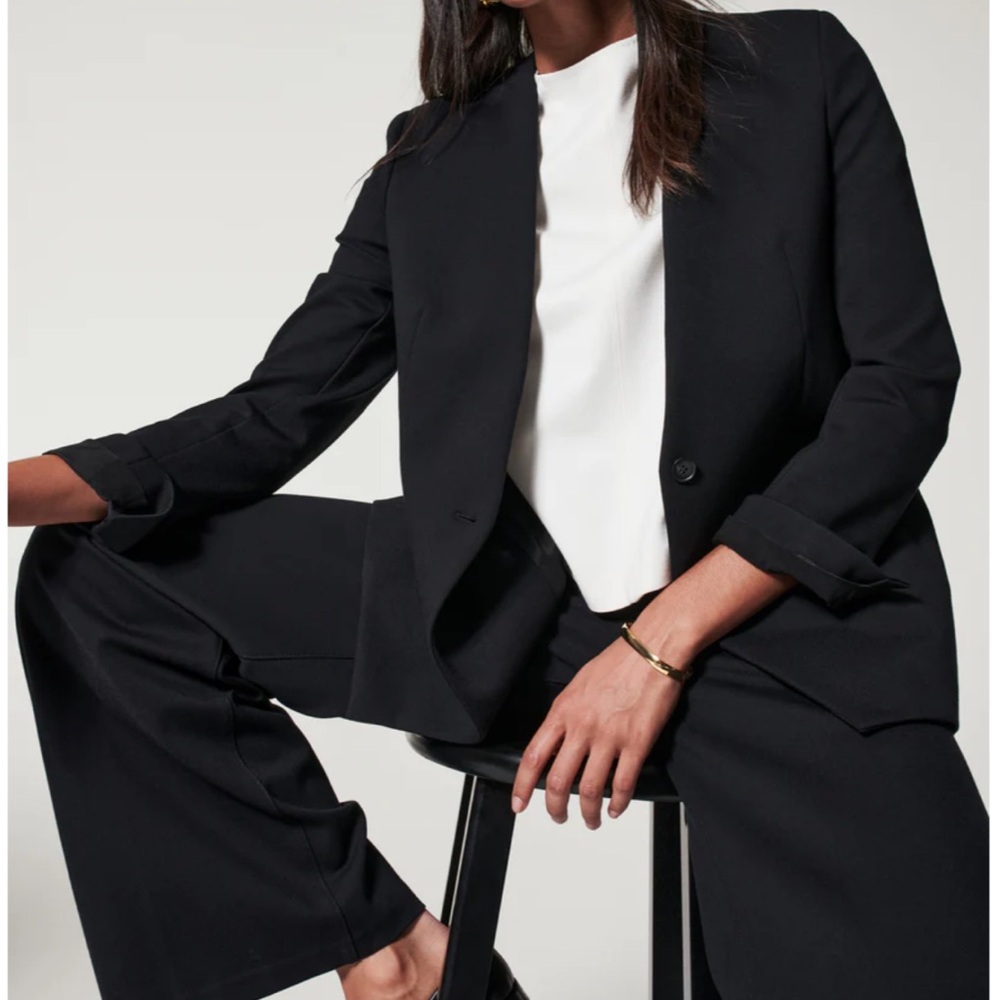 SPANX Black Blazer Jacket with White Top